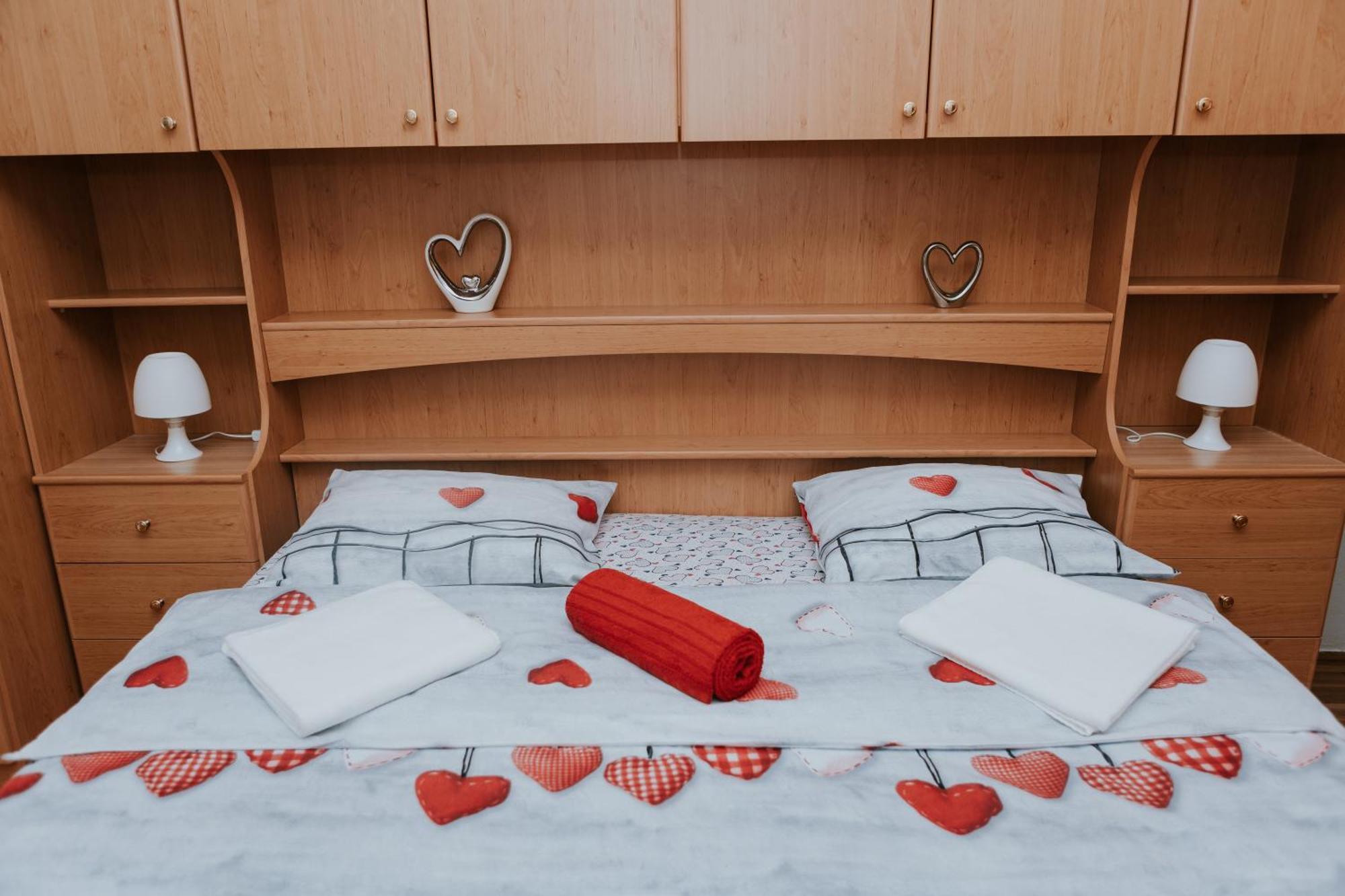 Apartman Antonio Gospic Bagian luar foto